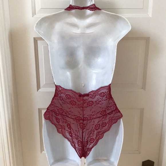 Avid Love sz Small lace bodysuit Haler top scalloped edge deep wine red sheer - Picture 6 of 13